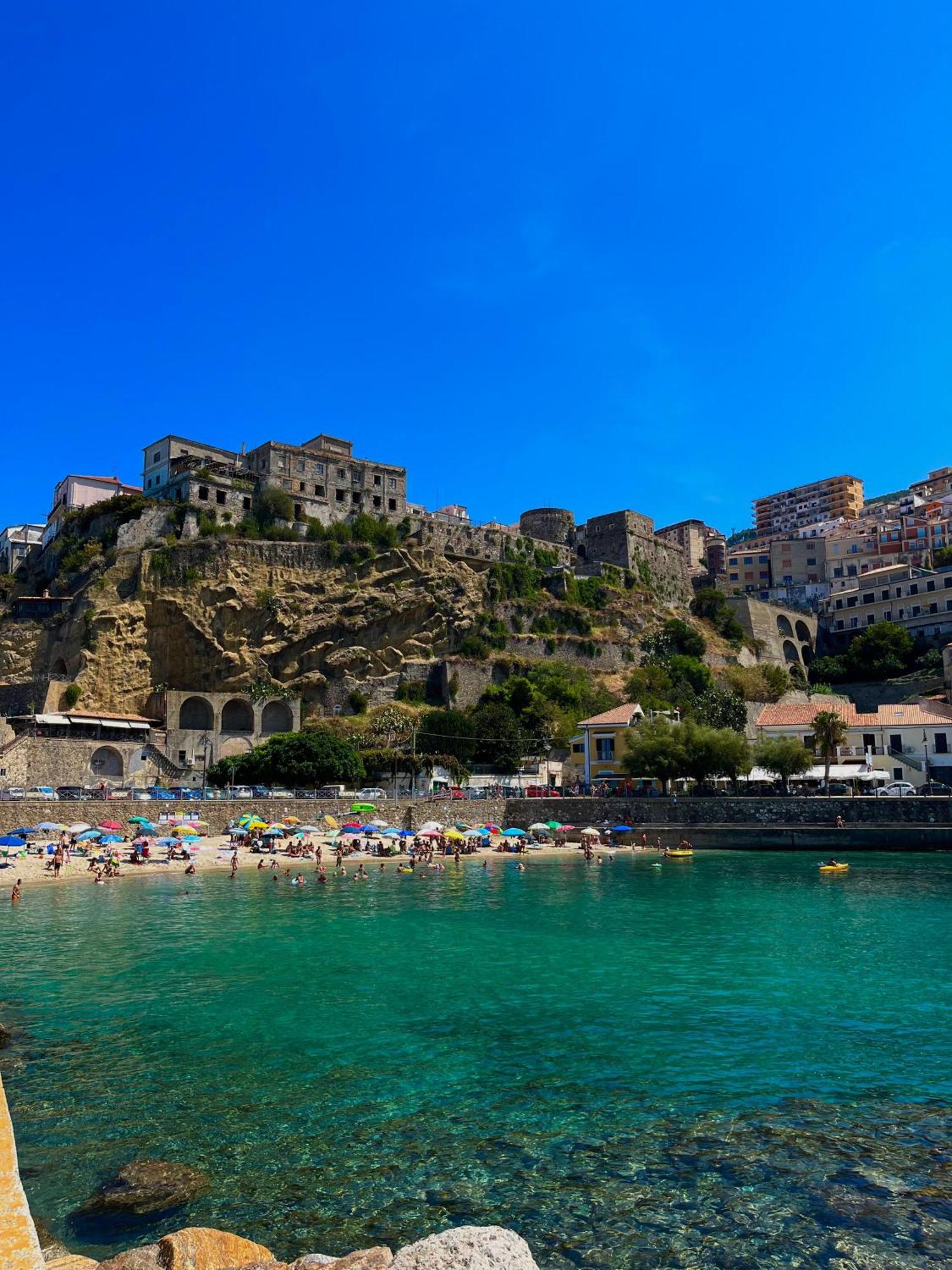 Casa Vacanze Penelope Pizzo  Bagian luar foto