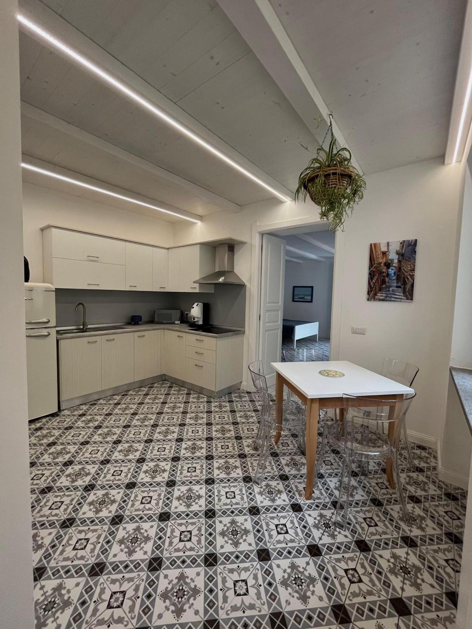 Casa Vacanze Penelope Pizzo  Bagian luar foto