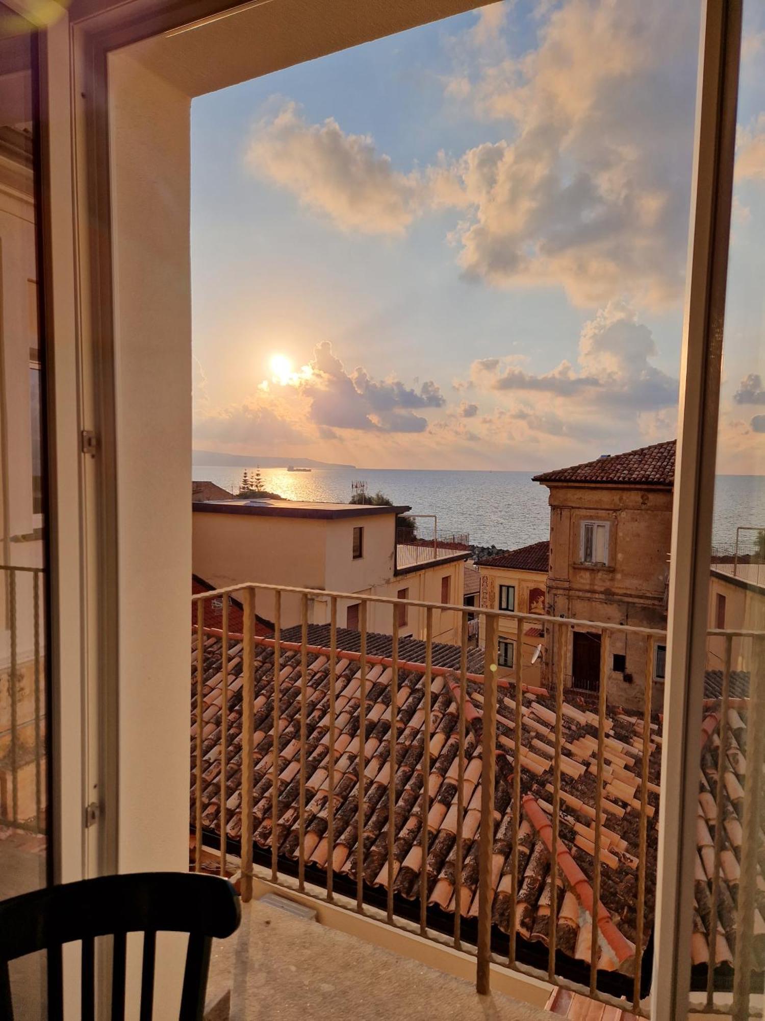 Casa Vacanze Penelope Pizzo  Bagian luar foto